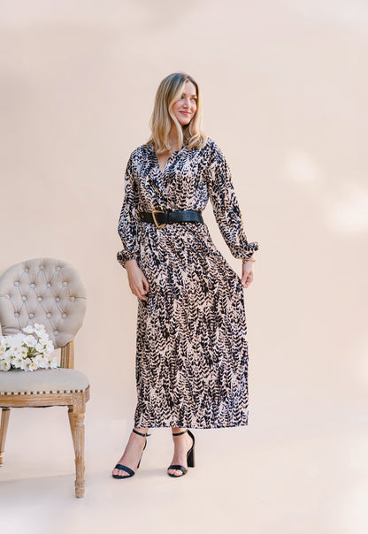 ROBE CACHE-COEUR A MOTIFS