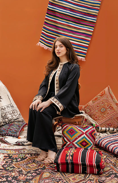 ENSEMBLE EN SATIN NOIR