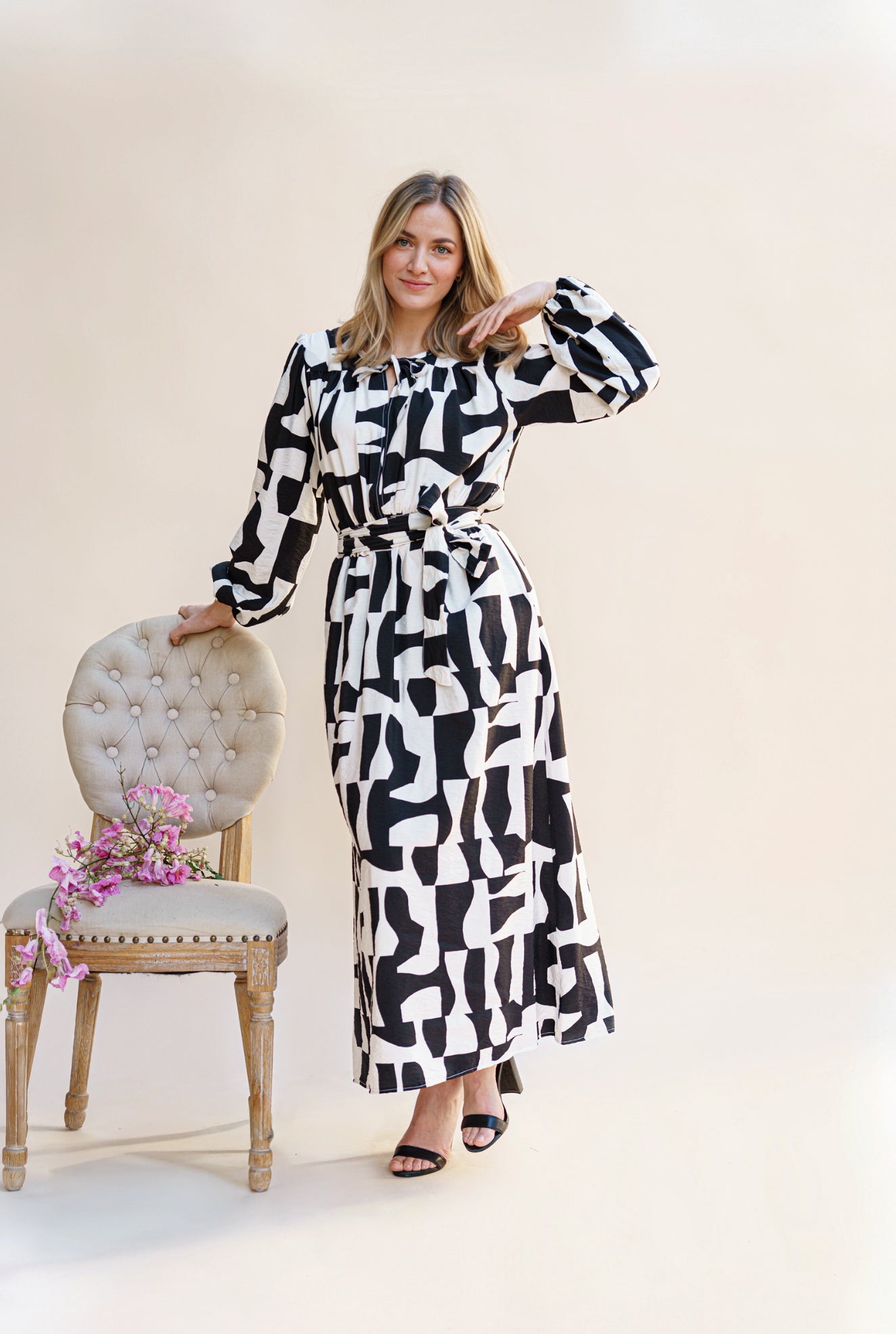 ROBE LONGUE EN JACQUARD NOIR