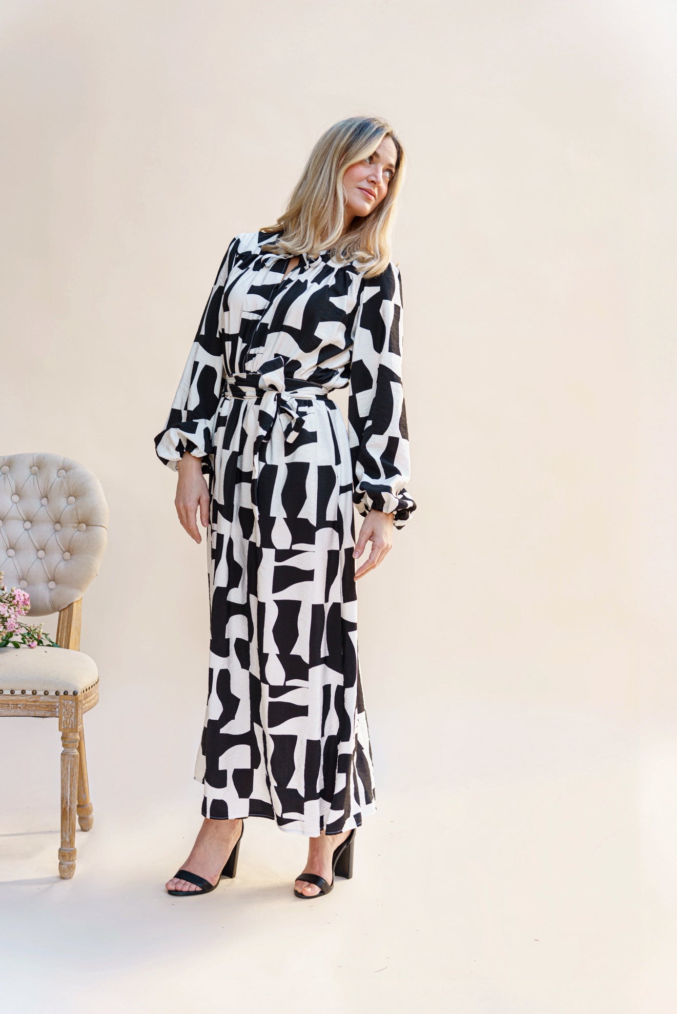 ROBE LONGUE EN JACQUARD NOIR