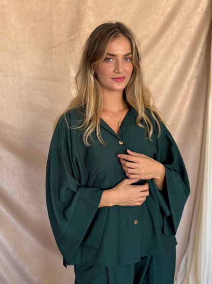 ENSEMBLE EN LIN FROISSE VERT