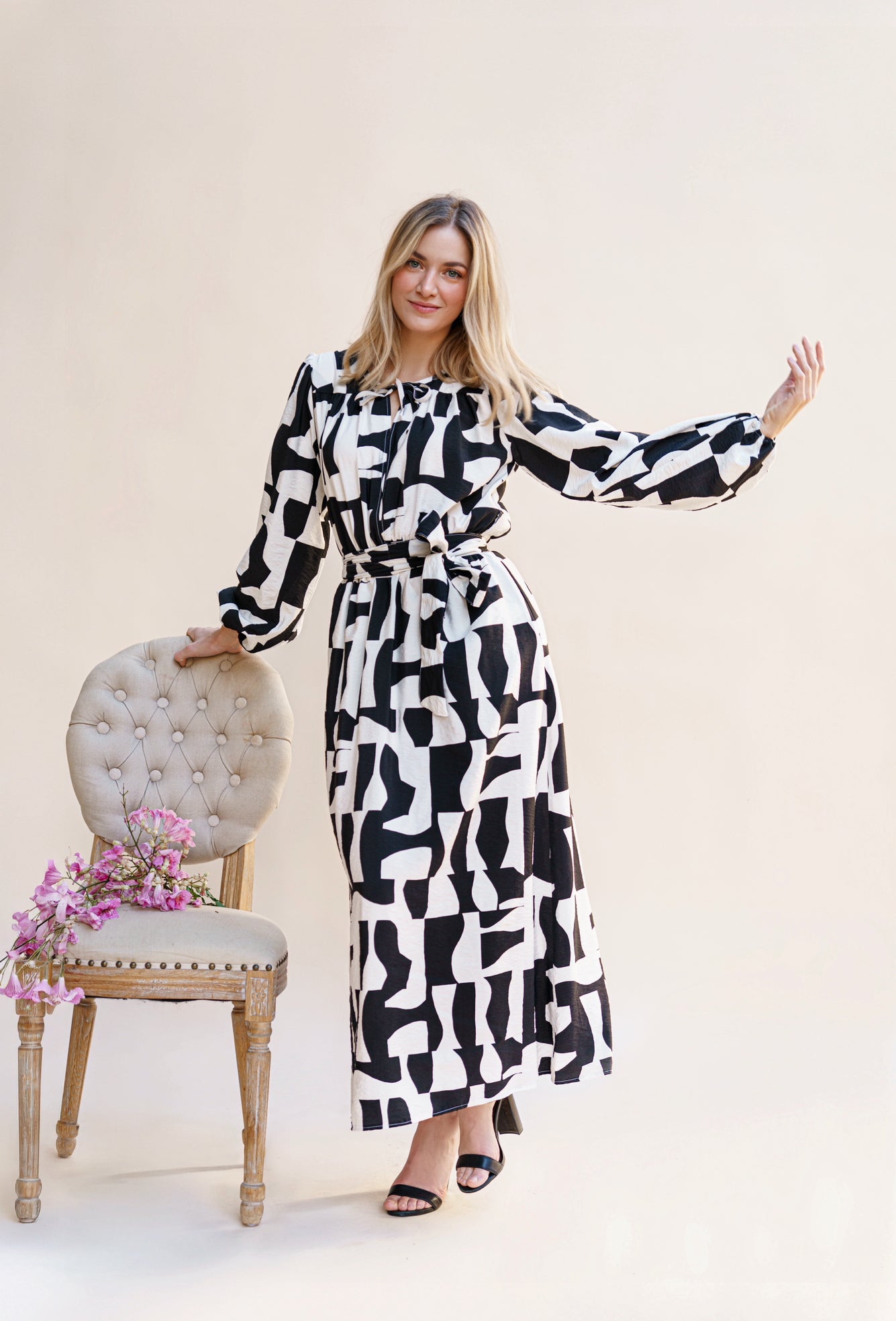 ROBE LONGUE EN JACQUARD NOIR