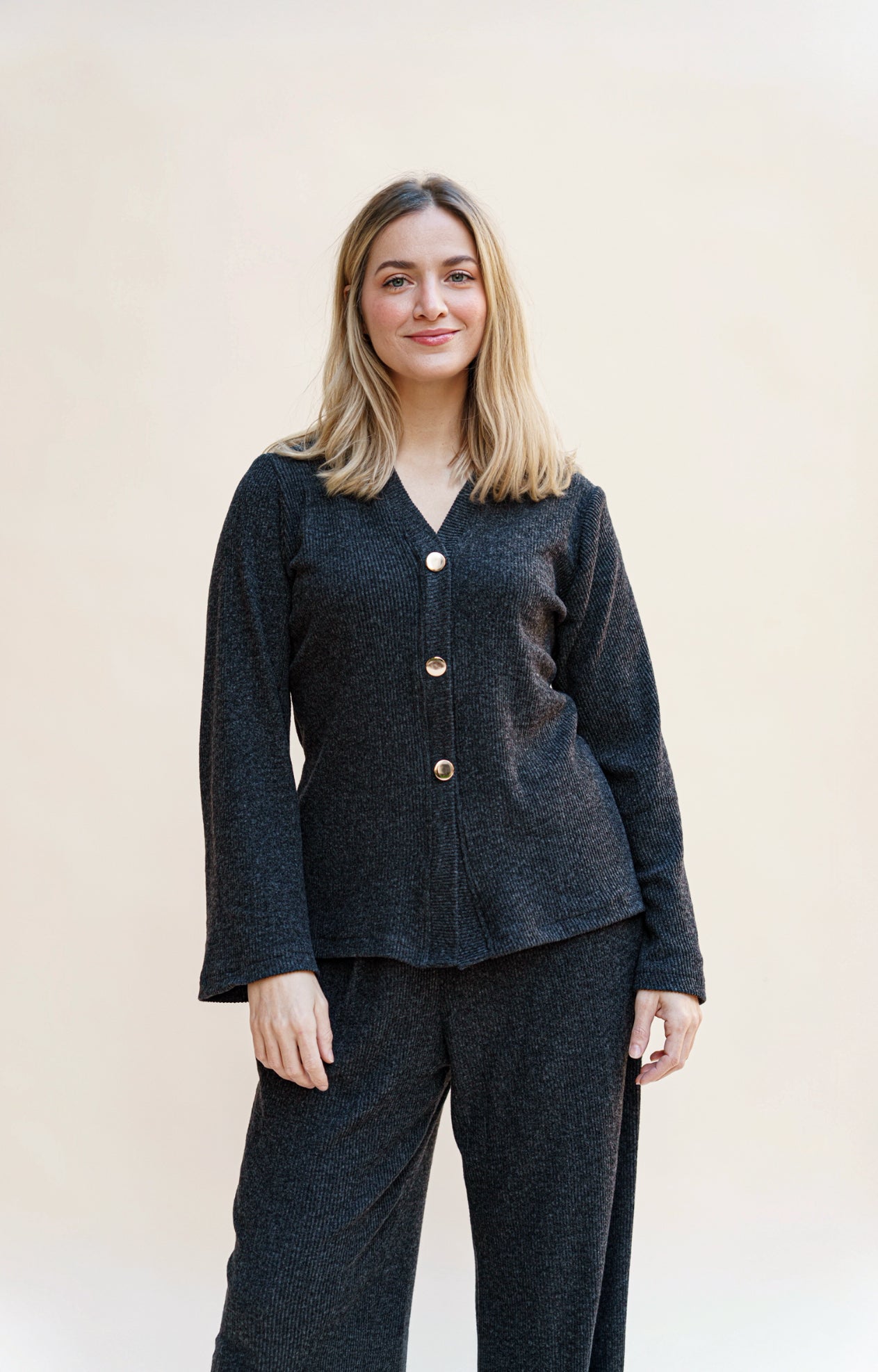 ENSEMBLE BOUTONS DORES GRIS