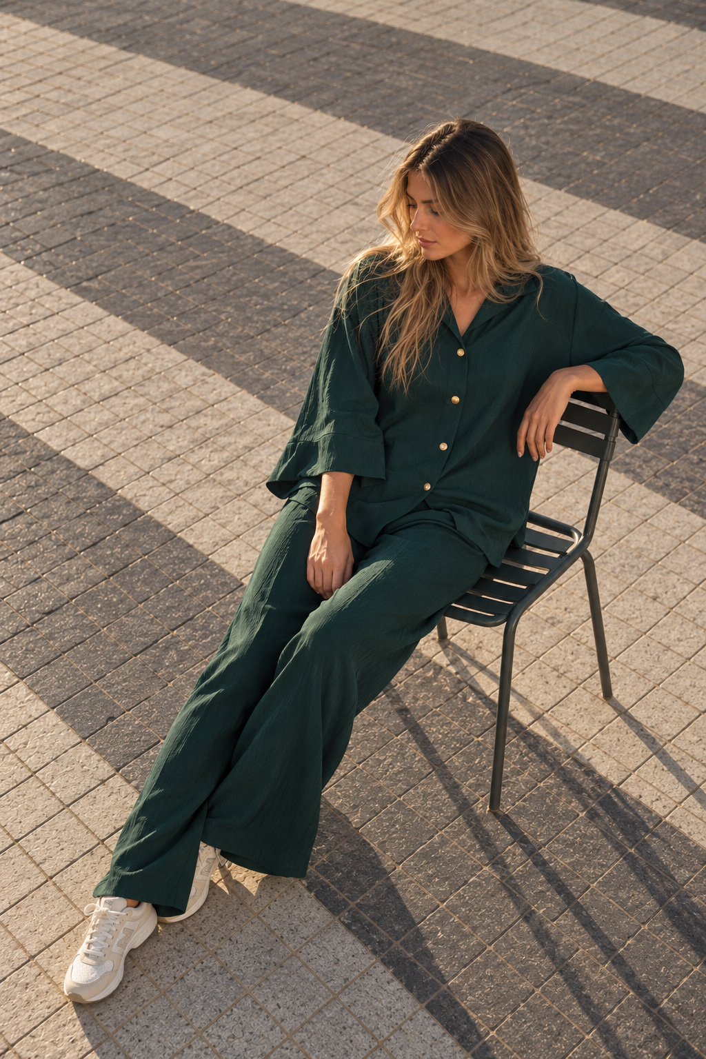 ENSEMBLE EN LIN FROISSE VERT