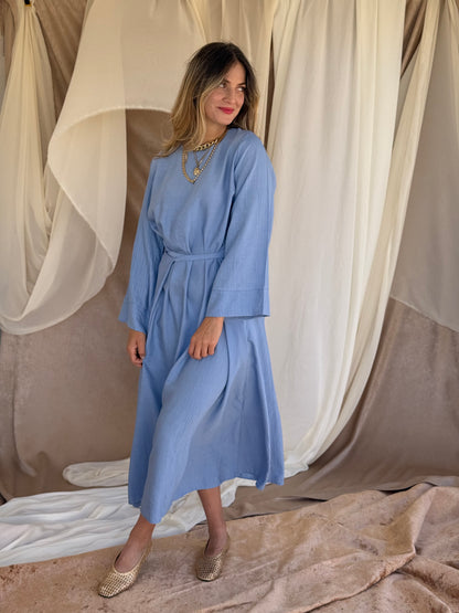 ROBE BLEUE