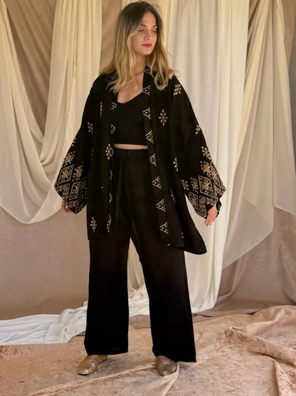 ENSEMBLE KIMONO BRODE NOIR