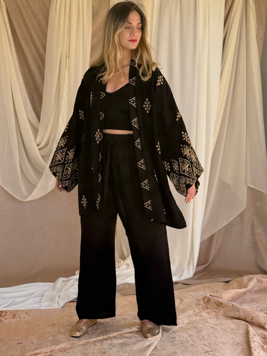ENSEMBLE KIMONO BRODE NOIR
