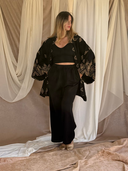 ENSEMBLE KIMONO BRODE NOIR