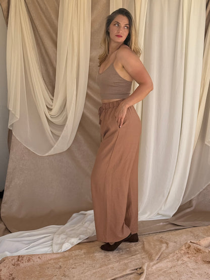 PANTALON EN LIN MARRON CLAIRE