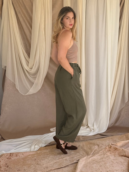 PANTALON EN LIN VERT