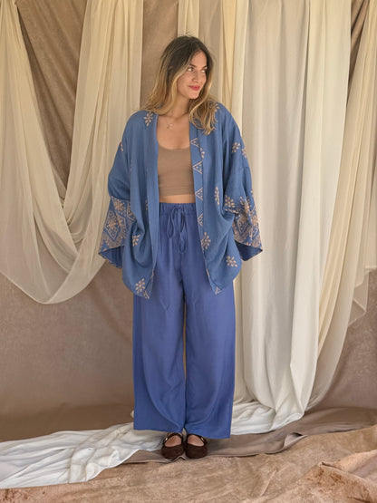 ENSEMBLE KIMONO BRODE BLEU