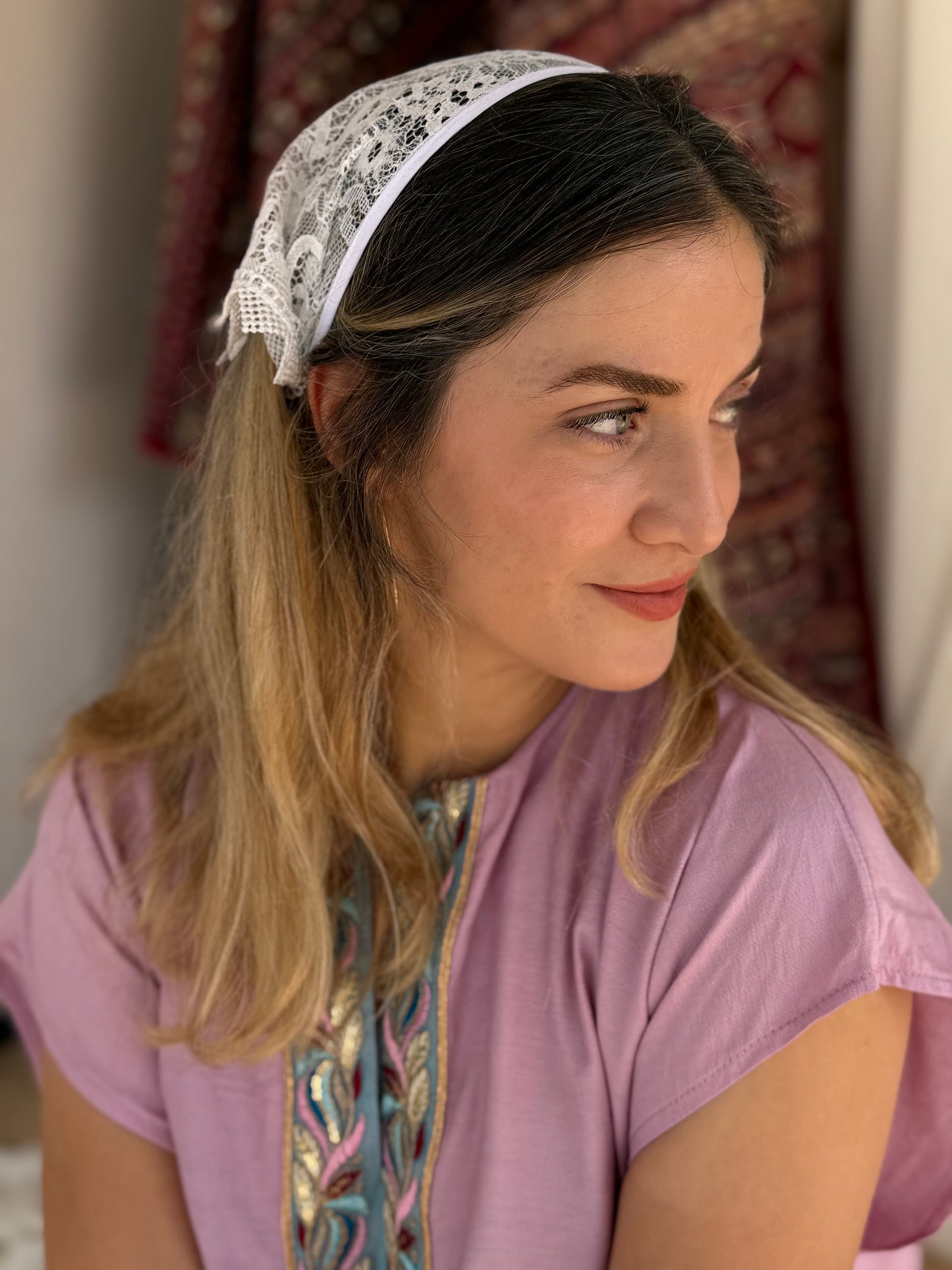 FOULARD EN DENTELLE
