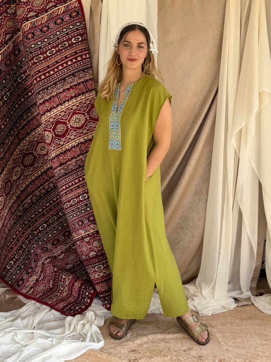 ROBE D'HOTESSE PISTACHE