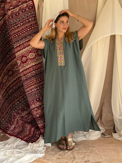 ROBE D'HOTESSE VERTE