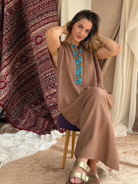 ROBE D'HOTESSE MARRON