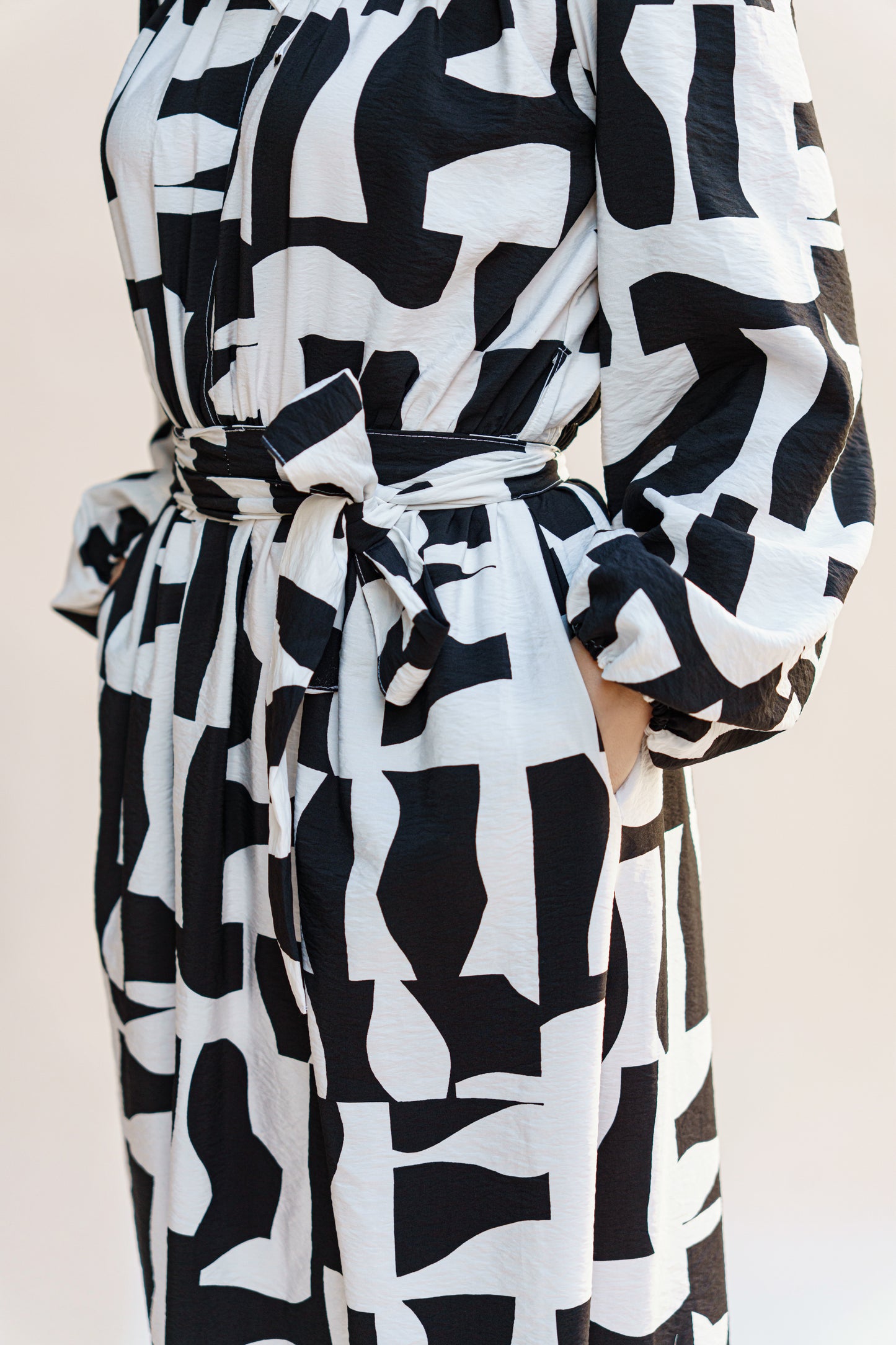 ROBE LONGUE EN JACQUARD NOIR