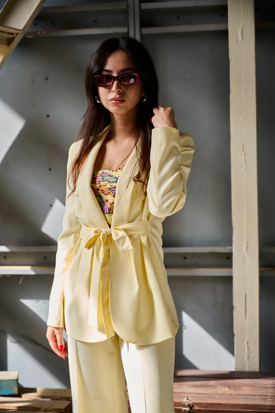 VESTE A NOEUD